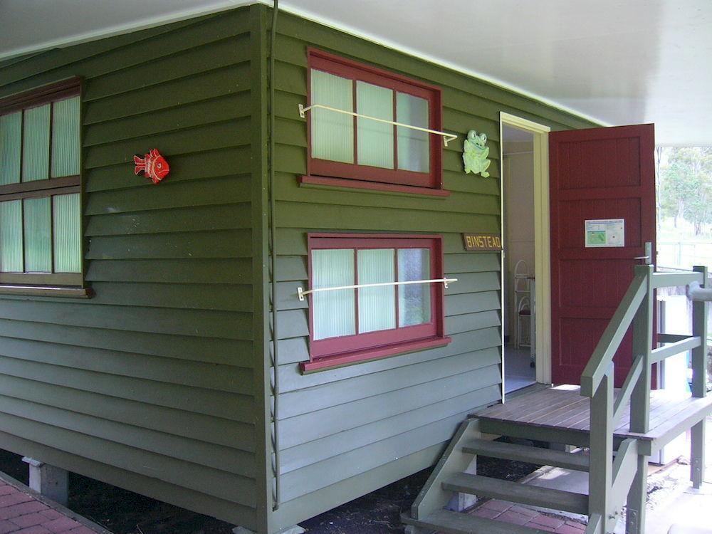 Christmas Creek Cafe & Cabins Lamington Exterior photo